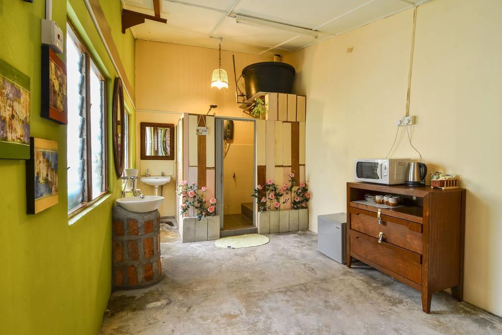 Ohana House @ 53 Kasturi Malacca Esterno foto