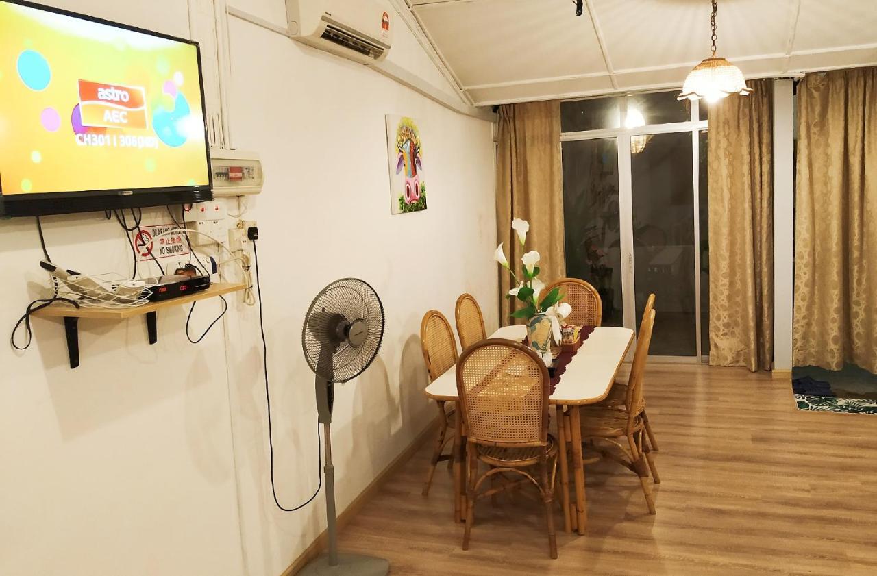 Ohana House @ 53 Kasturi Malacca Esterno foto